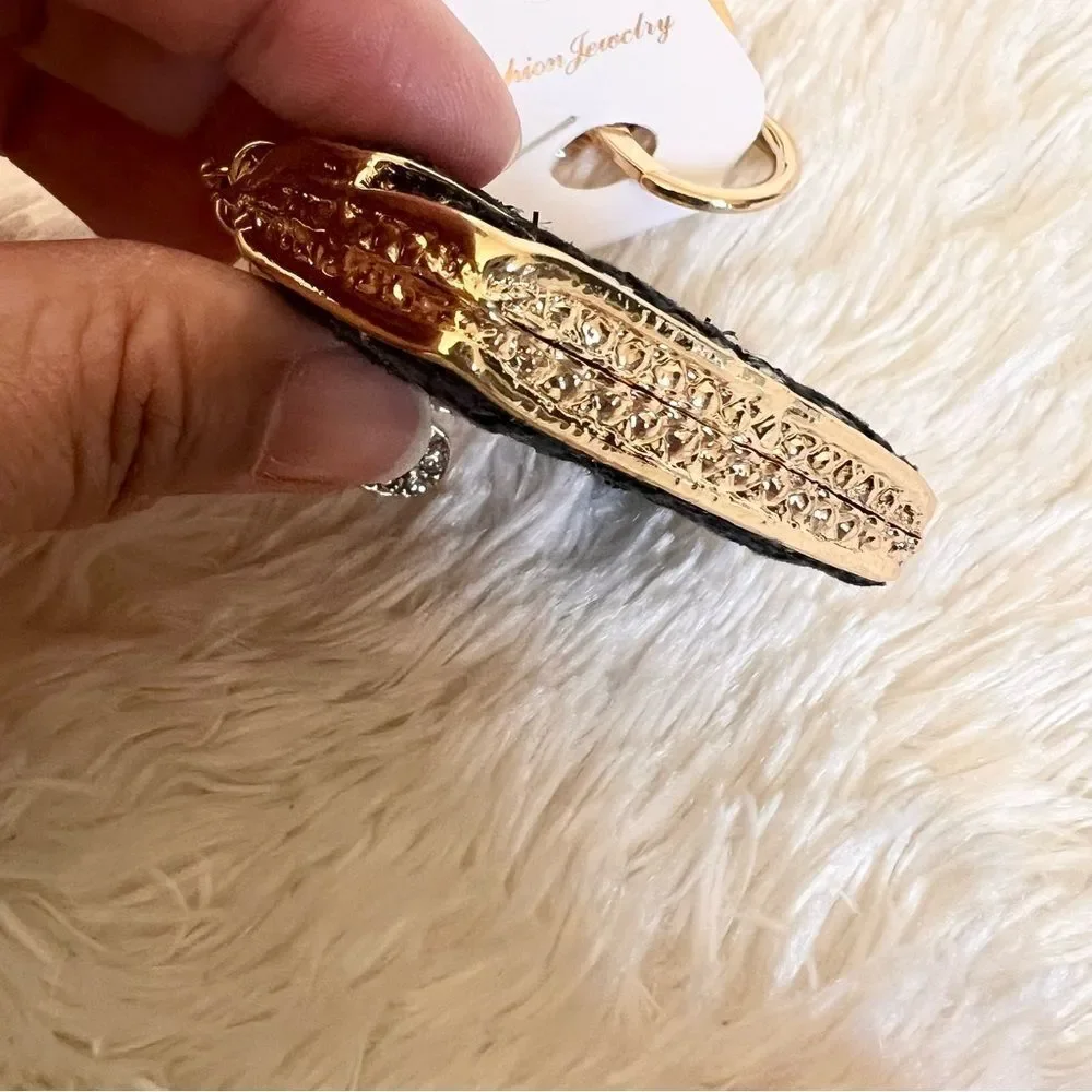 Elegant Black and Gold Plaid Bag Keychain Bag Charm NEW